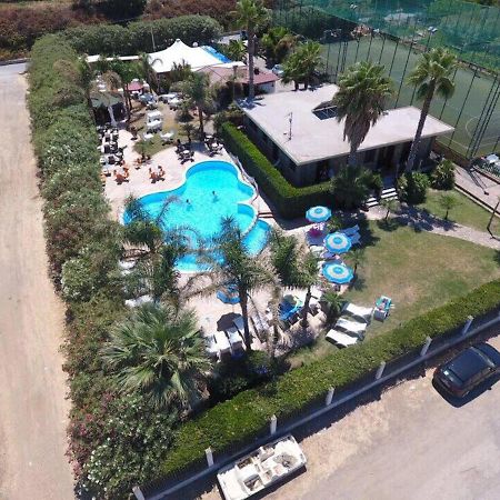 Il Geranio - Resort & Suites Acquedolci Exterior foto