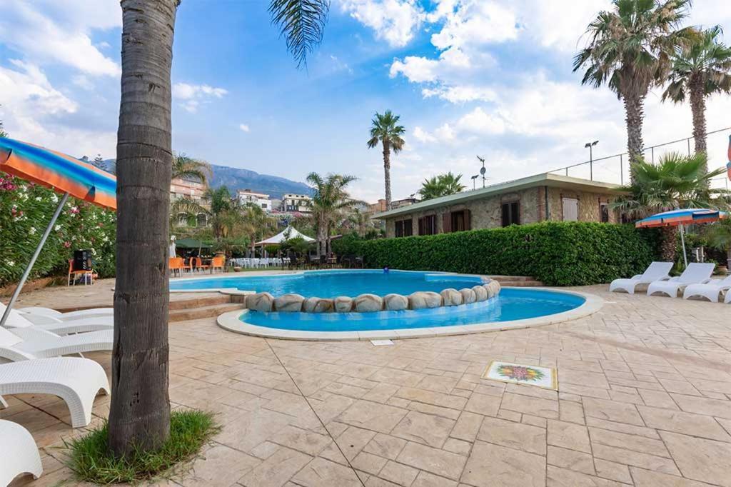 Il Geranio - Resort & Suites Acquedolci Exterior foto